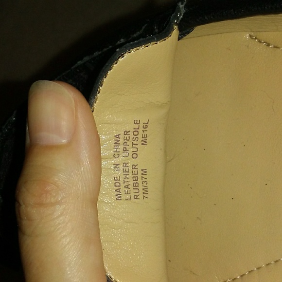 Michael Kors slides/flats - Picture 4 of 6